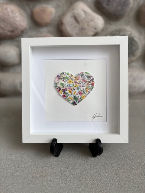 Olio & Tess Sample 3 - Spring Garden Heart